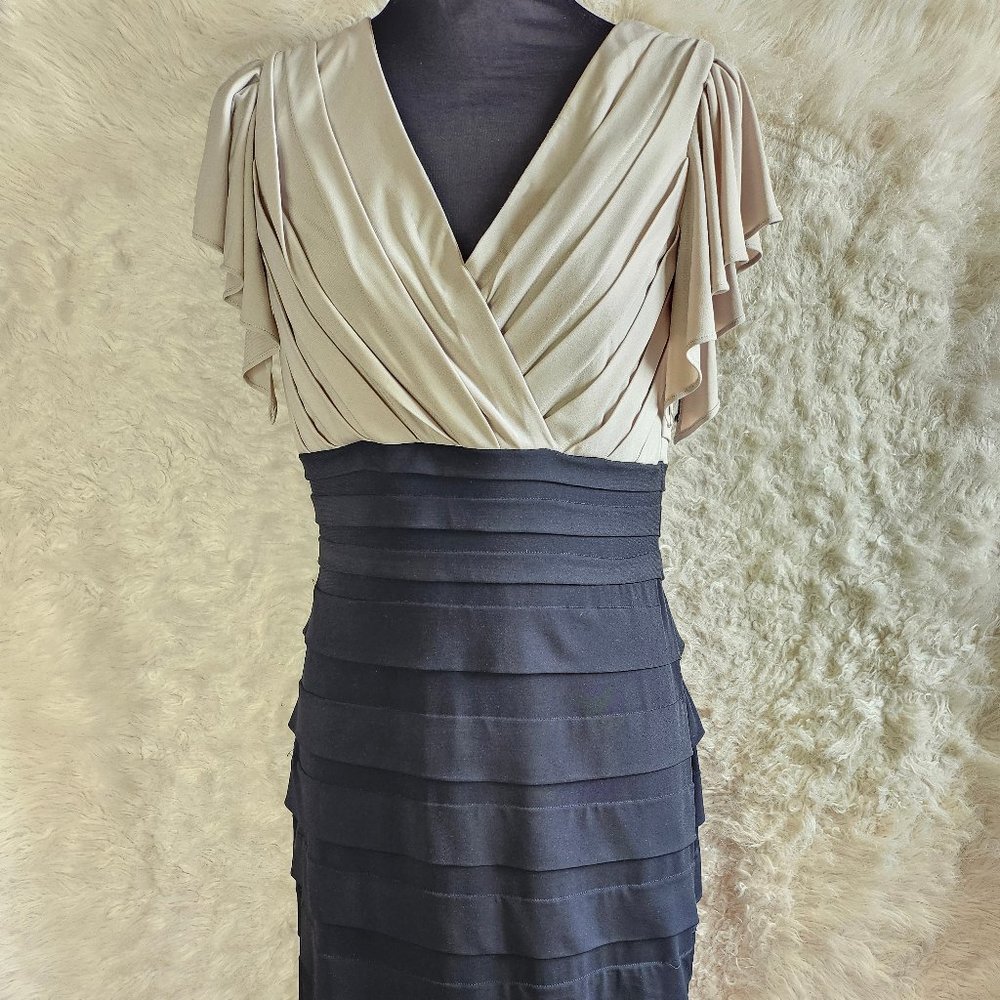 Dress Barn Collection Women's Tan and Black Ruffle V-Neck Dress Size 10